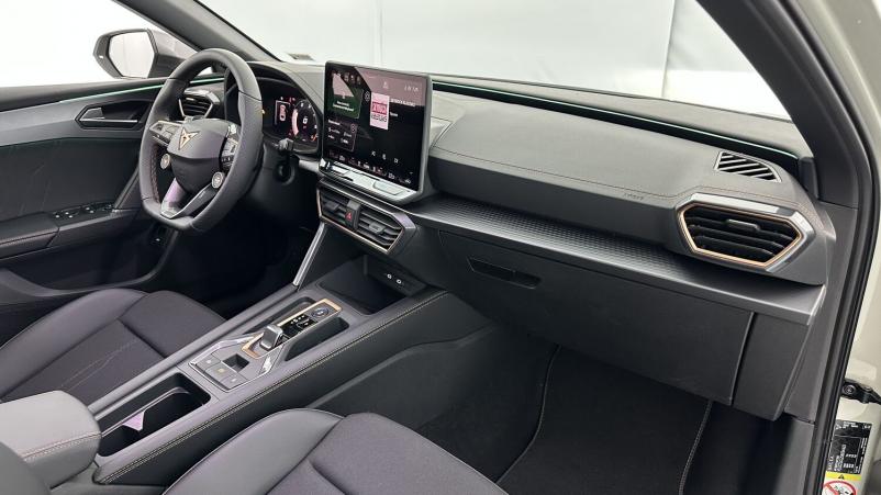 Vente en ligne Cupra Cupra Leon Sportstourer Leon st 2.0 TDI 150ch V DSG7 au prix de 34 400 €