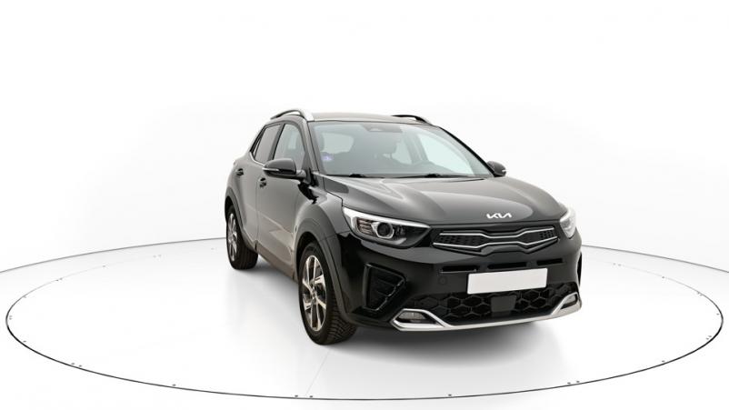 Vente en ligne Kia Stonic  1.0 T-GDI MHEV 120ch Manuelle/6 Gt line au prix de 16 550 €