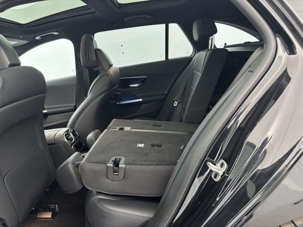 Vente en ligne Mercedes Classe C Break 300 e Hybrid EQ 204+129ch AMG Line + Attelage au prix de 43 990 €