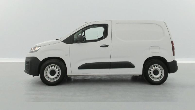 Vente en ligne Citroën Berlingo M 800kg Electrique 136ch Batterie 50 kWh 3 places + Radars AR au prix de 19 990 €