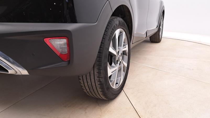 Vente en ligne Kia Stonic  1.0 T-GDI MHEV 120ch Manuelle/6 Gt line au prix de 16 550 €
