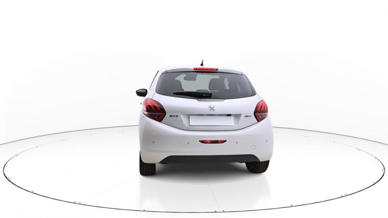 Vente en ligne Peugeot 208 5P 1.2 PureTech S&S 110ch Manuelle/5 Allure au prix de 10 460 €