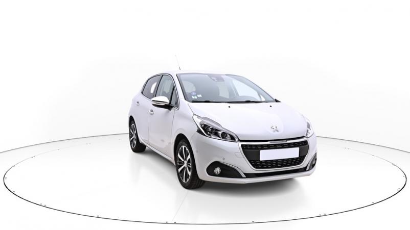 Vente en ligne Peugeot 208 5P 1.2 PureTech S&S 110ch Manuelle/5 Allure au prix de 10 460 €