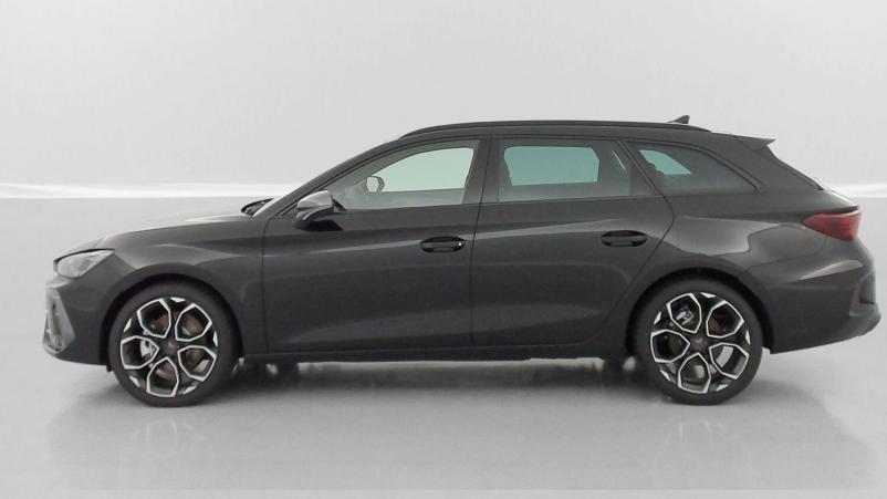 Vente en ligne Cupra Cupra Leon Sportstourer Leon st 2.0 TDI 150ch V DSG7 au prix de 34 400 €