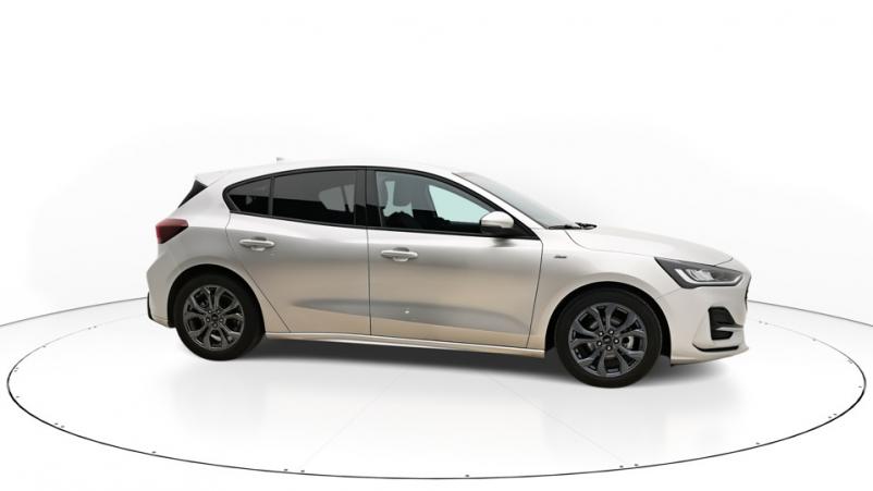 Vente en ligne Ford Focus 5P 1.0 EcoBoost mHEV 155ch Automatique/7 St-line x au prix de 25 680 €