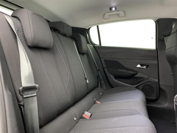 Vente en ligne Peugeot 308 PURETECH 130CH S S BVM6 STYLE au prix de 22 120 €