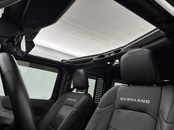 Vente en ligne Jeep Wrangler 2.0 T 380ch 4xe Overland Command-Trac au prix de 59 990 €