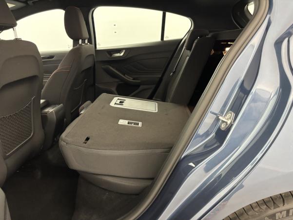 Vente en ligne Ford Focus 1.0 Flexifuel mHEV 125ch ST-Line Design au prix de 21 790 €