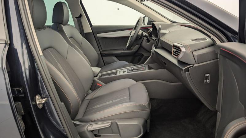 Vente en ligne Cupra Formentor 1.4 e-HYBRID 204 ch DSG6 V au prix de 30 050 €