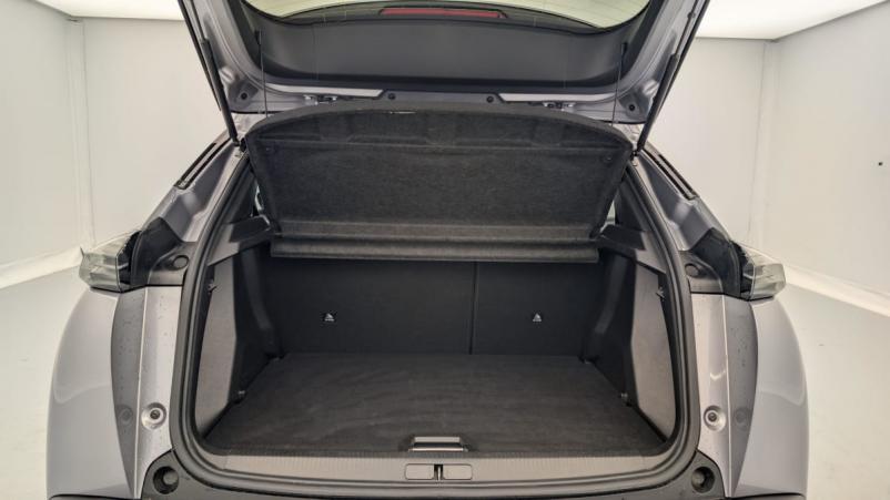 Vente en ligne Peugeot 2008 PureTech 100 S S BVM6 Allure au prix de 19 650 €