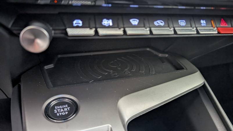 Vente en ligne Peugeot 408 PureTech 130 ch S S EAT8 Allure au prix de 26 030 €