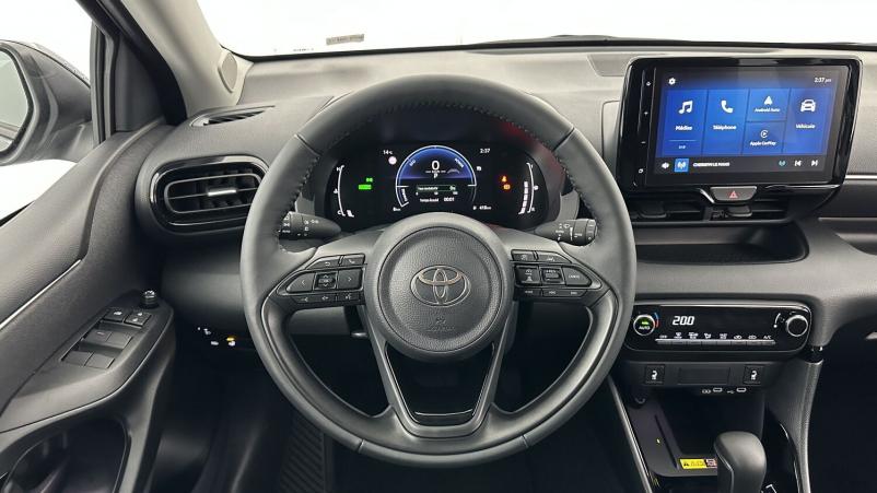 Vente en ligne Toyota Yaris Yaris Hybride 116h Design e-CVT au prix de 25 010 €