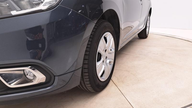 Vente en ligne Dacia Sandero 3  1.0 Sce 75ch Manuelle/5 Confort au prix de 10 460 €