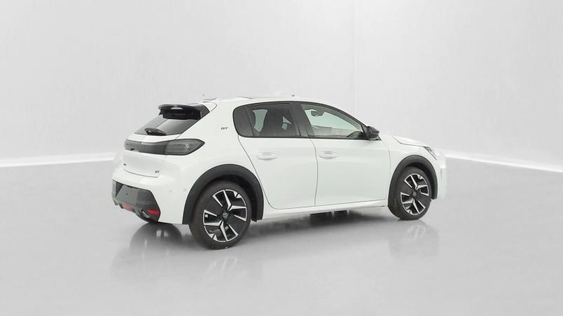 Vente en ligne Peugeot 208 208 II(2) 1.2 PureTech 100ch GT au prix de 21 410 €