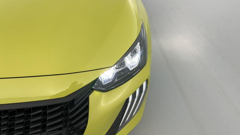 Vente en ligne Peugeot 208 208 II(2) 1.2 Hybrid 100ch Style e-DCS6 au prix de 21 410 €
