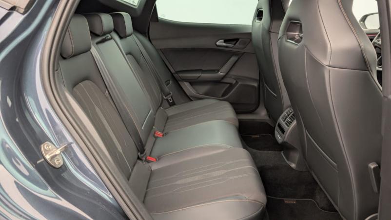 Vente en ligne Cupra Formentor 1.4 E-HYBRID 245 CH DSG6 VZ au prix de 30 050 €