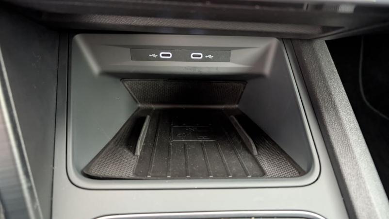 Vente en ligne Cupra Formentor 1.4 E-HYBRID 245 CH DSG6 VZ au prix de 30 050 €