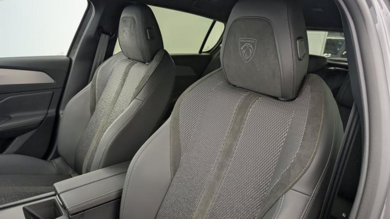 Vente en ligne Peugeot 308 BlueHDi 130ch S S EAT8 GT au prix de 29 120 €