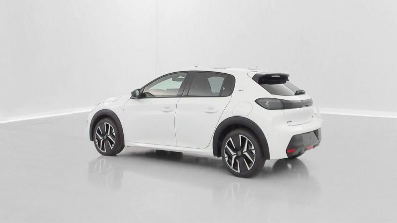 Vente en ligne Peugeot 208 208 II(2) 1.2 PureTech 100ch GT au prix de 21 410 €
