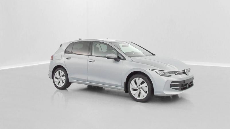 Vente en ligne Volkswagen Golf Golf VIII 1.5 eTSI EVO2 150ch Life Plus DSG7 au prix de 32 400 €