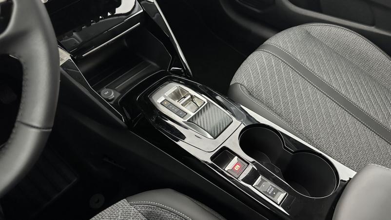 Vente en ligne Peugeot 208 208 II(2) 1.2 Hybrid 100ch Allure e-DCS6 au prix de 23 000 €