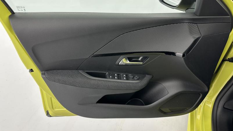 Vente en ligne Peugeot 208 208 II(2) 1.2 Hybrid 100ch Style e-DCS6 au prix de 21 410 €