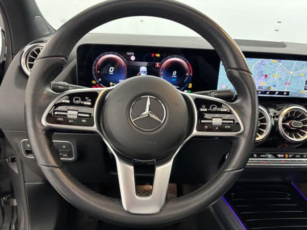 Vente en ligne Mercedes GLA 250 e 160+102ch Progressive Line 8G-DCT Suréquipé + Toit ouvrant au prix de 30 990 €