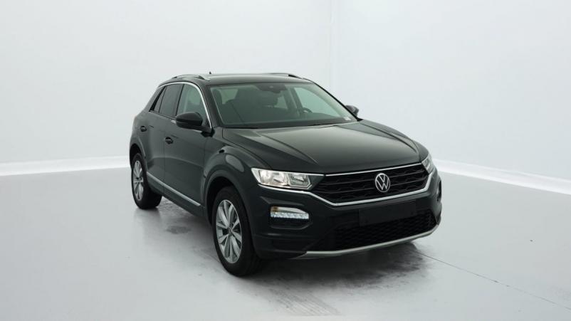 Vente en ligne Volkswagen T-Roc 1.0 TSI 110 Start Stop BVM6 Lounge au prix de 21 810 €