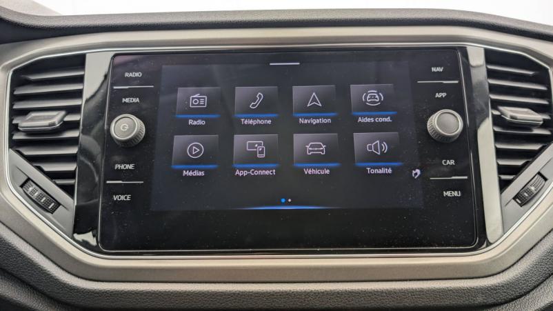 Vente en ligne Volkswagen T-Roc 1.0 TSI 110 Start Stop BVM6 Lounge au prix de 21 810 €