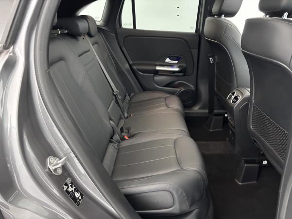 Vente en ligne Mercedes GLA 250 e 160+102ch Progressive Line 8G-DCT Suréquipé + Toit ouvrant au prix de 30 990 €