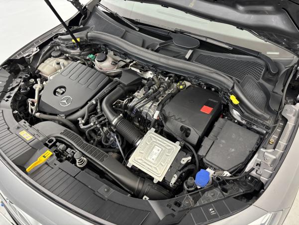 Vente en ligne Mercedes GLA 250 e 160+102ch Progressive Line 8G-DCT Suréquipé + Toit ouvrant au prix de 30 990 €
