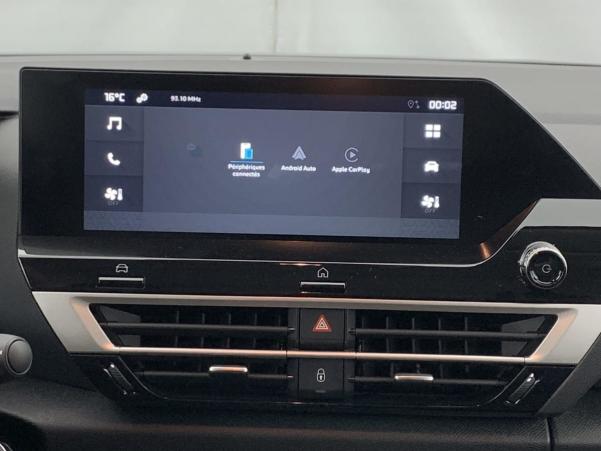 Vente en ligne Citroën C4 HYBRIDE 136 E-DCS6 PLUS au prix de 22 950 €