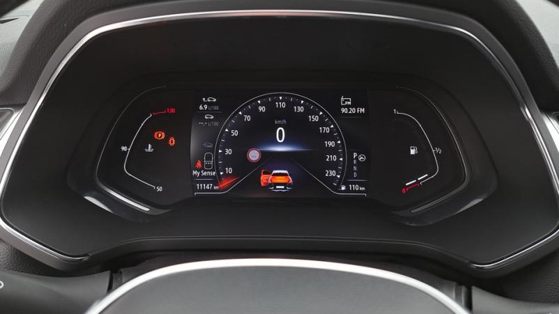 Vente en ligne Renault Captur  1.3 TCe Microhybride 140ch Automatique/7 Techno au prix de 22 130 €