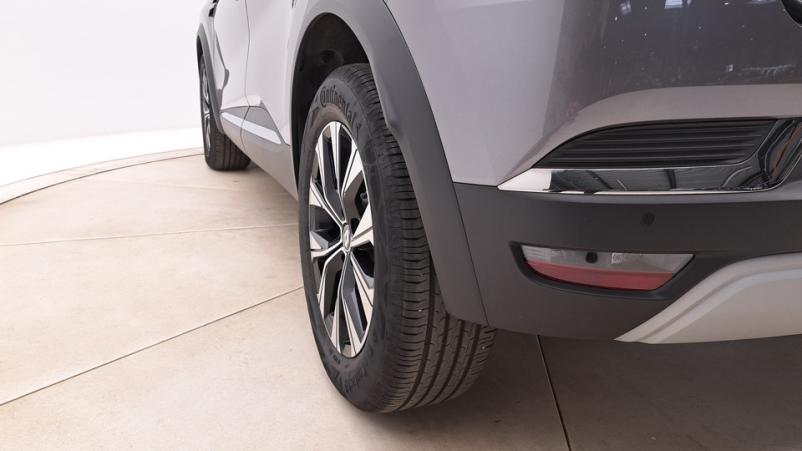Vente en ligne Renault Captur  1.3 TCe Microhybride 140ch Automatique/7 Techno au prix de 22 130 €