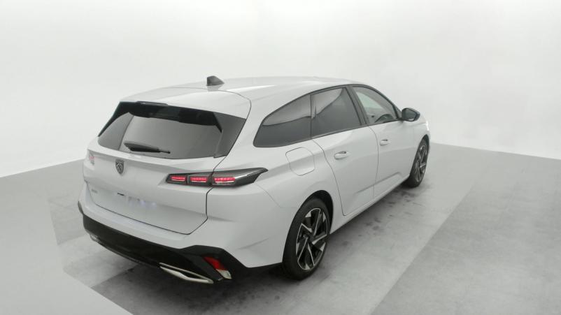 Vente en ligne Peugeot 308 SW BlueHDi 130ch S S EAT8 Allure au prix de 28 920 €