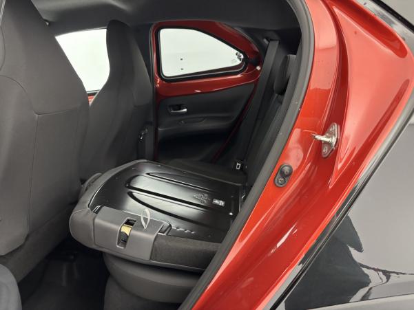 Vente en ligne Toyota Aygo 1.0 VVT-i 72ch Collection S-CVT au prix de 15 980 €