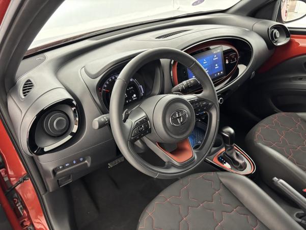 Vente en ligne Toyota Aygo 1.0 VVT-i 72ch Collection S-CVT au prix de 15 980 €