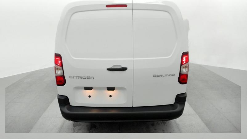 Vente en ligne Citroën Berlingo Fourgon XL 950KG BLUEHDI 100 S S BVM6 au prix de 22 010 €