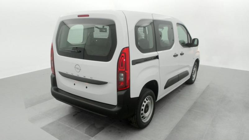 Vente en ligne Opel Combo Cargo CA M BLUEHDI 100 S S BVM6 au prix de 23 250 €