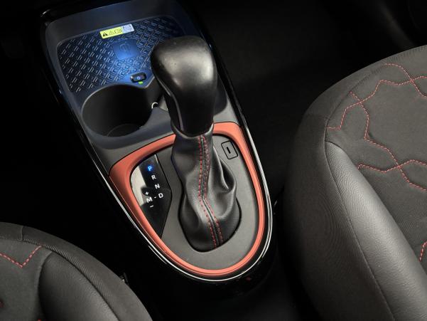 Vente en ligne Toyota Aygo 1.0 VVT-i 72ch Collection S-CVT au prix de 15 980 €