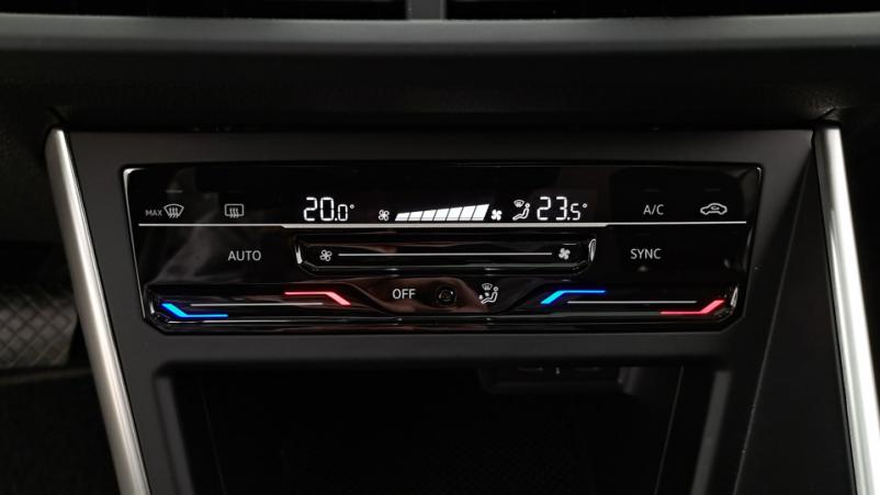Vente en ligne Volkswagen Taigo  1.0 TSI 110ch Automatique/7 Life plus au prix de 22 640 €
