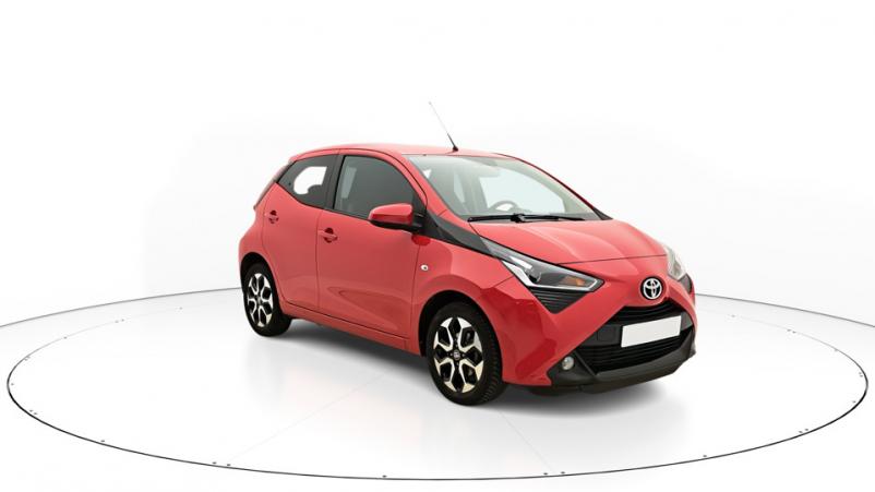 Vente en ligne Toyota Aygo 5P 1.0 VVTi 72ch Automatique/5 X-play au prix de 15 030 €
