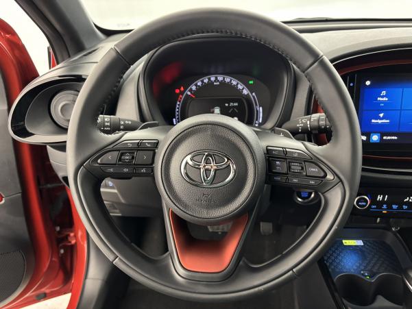 Vente en ligne Toyota Aygo 1.0 VVT-i 72ch Collection S-CVT au prix de 15 980 €