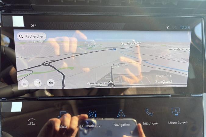 Vente en ligne Peugeot 308 PureTech 130ch S S EAT8 Allure au prix de 25 210 €