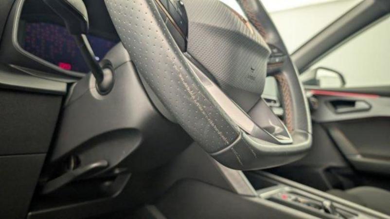 Vente en ligne Cupra Formentor 1.4 e-HYBRID 204 ch DSG6 V au prix de 28 500 €