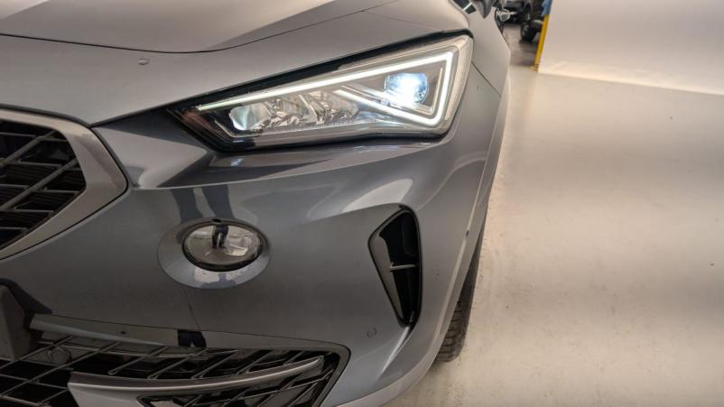 Vente en ligne Cupra Formentor 1.4 e-HYBRID 204 ch DSG6 V au prix de 28 500 €