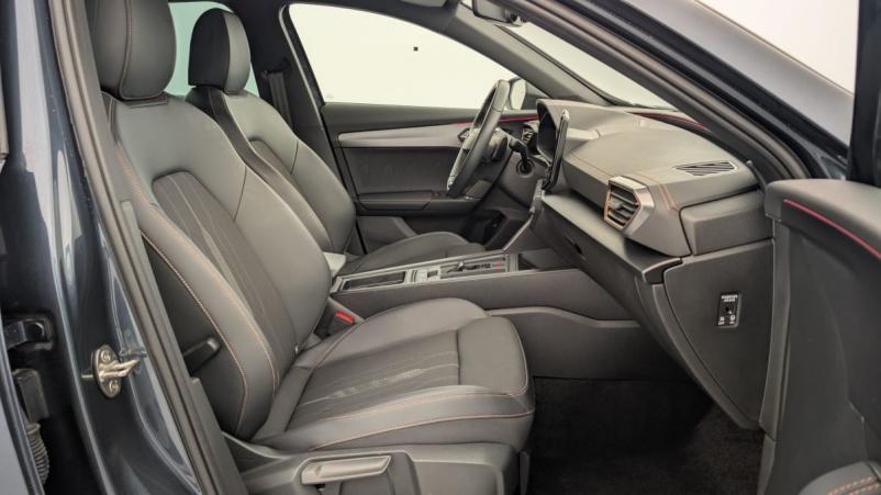Vente en ligne Cupra Formentor 1.4 e-HYBRID 204 ch DSG6 V au prix de 28 500 €