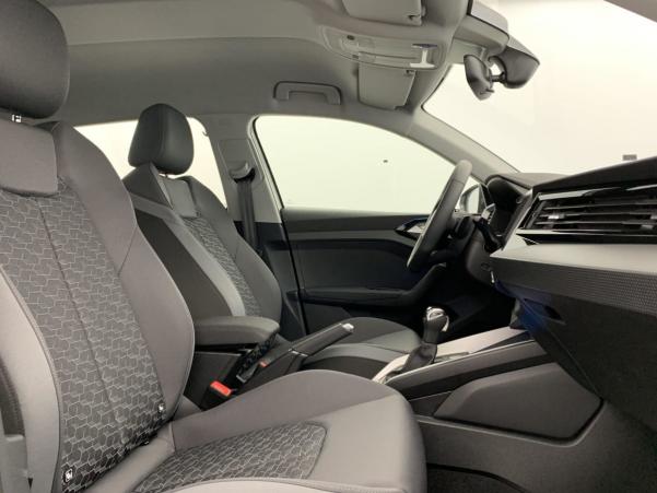 Vente en ligne Audi A1 30 TFSI 116 CH S TRONIC 7 ADVANCED au prix de 29 850 €
