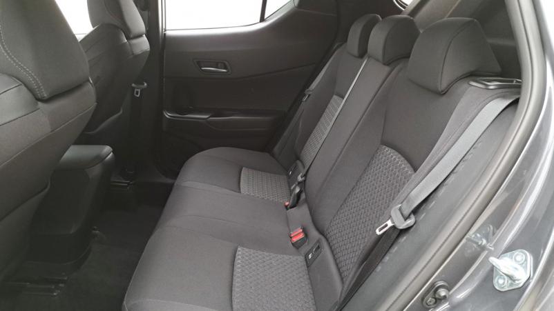 Vente en ligne Toyota C-HR  1.8 Hybrid 122ch Automatique/ Design au prix de 27 920 €