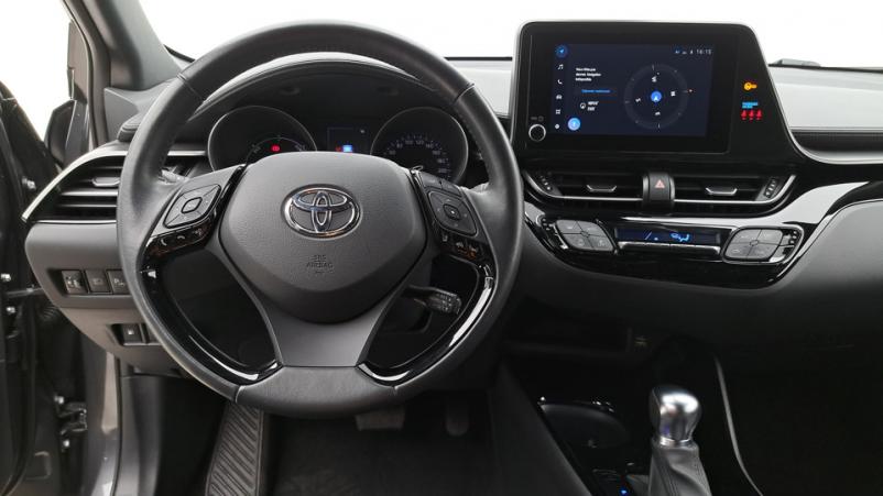 Vente en ligne Toyota C-HR  1.8 Hybrid 122ch Automatique/ Design au prix de 27 920 €